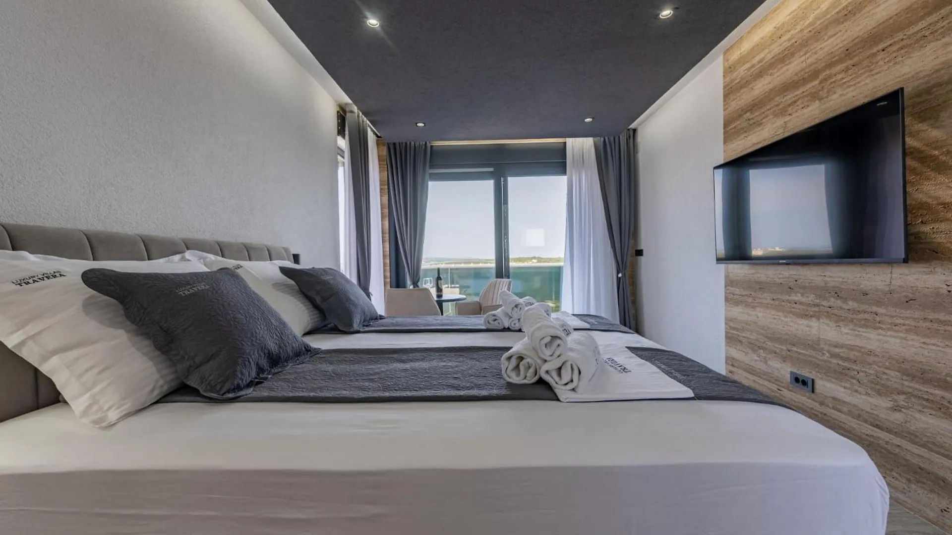 פריבלאקה Crowonder Villa Travera 1 With Heated Swimming Pool - Crowonder Luxury Rent