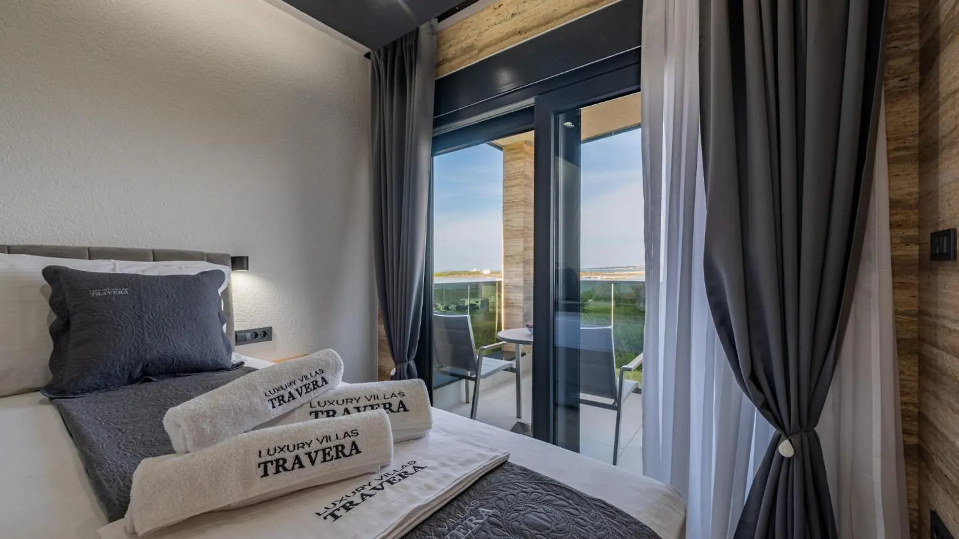 פריבלאקה Crowonder Villa Travera 1 With Heated Swimming Pool - Crowonder Luxury Rent