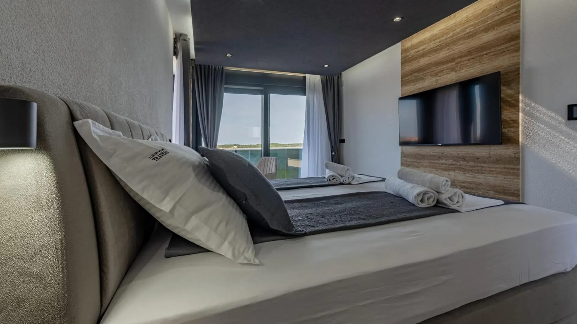פריבלאקה Crowonder Villa Travera 1 With Heated Swimming Pool - Crowonder Luxury Rent