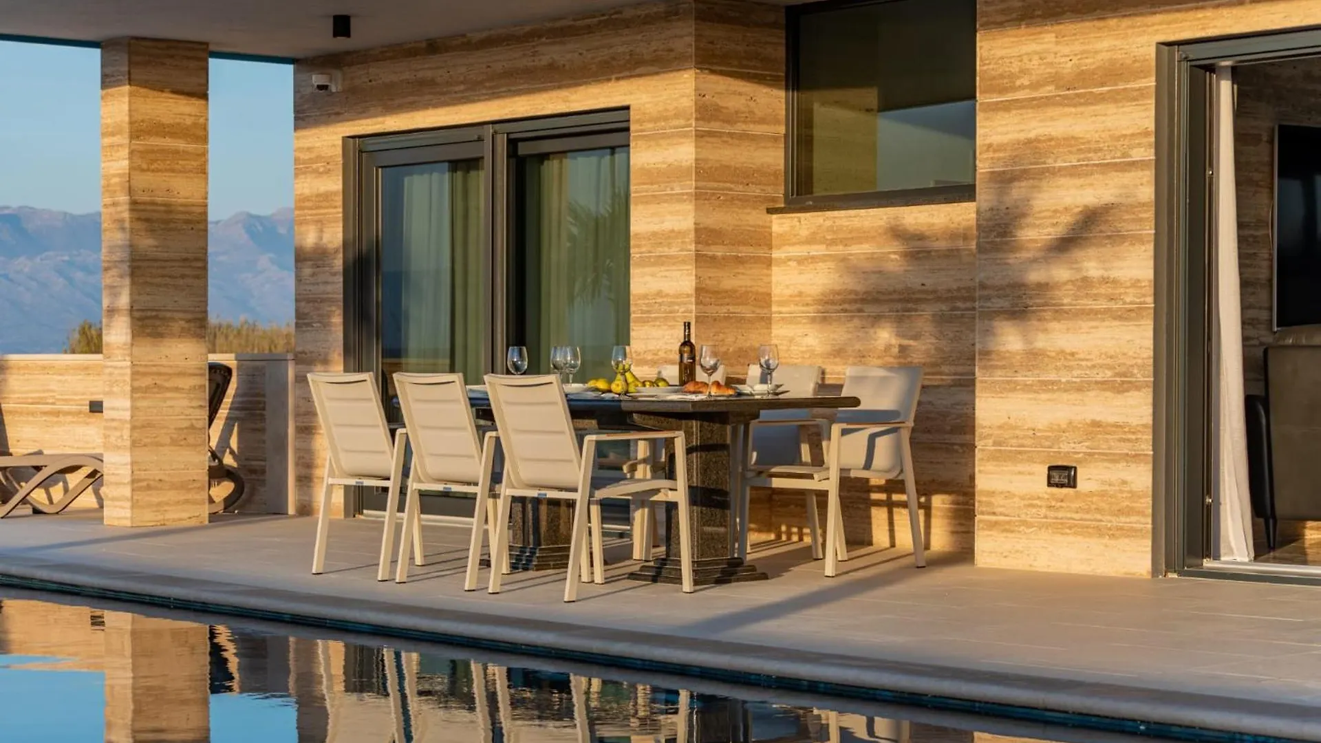 פריבלאקה Crowonder Villa Travera 1 With Heated Swimming Pool - Crowonder Luxury Rent קרואטיה